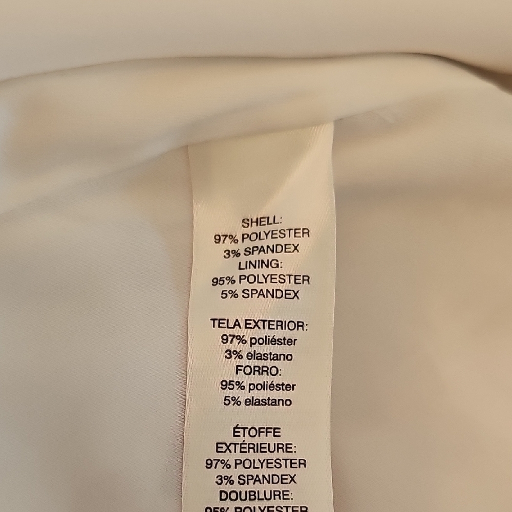 WHBM Floral Sleeveless Women's Top - White and Peach - Picture 5 of 6